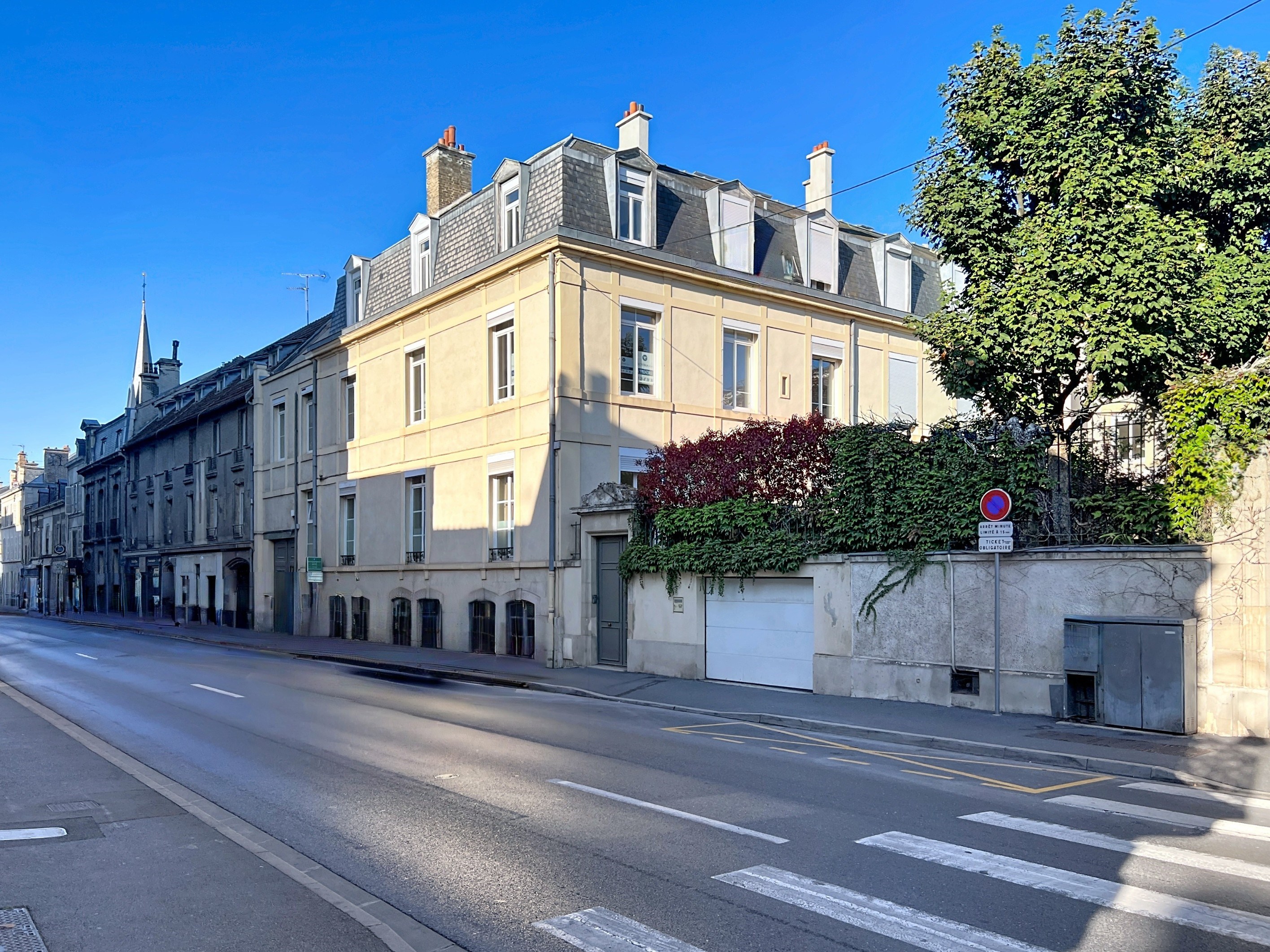 Appartement 6 pièces 166 m² · à Reims · 166,1 m² · 409 000 €